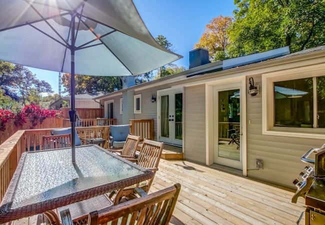 House in Niagara-on-the-Lake - Blue Pearl, Your Tranquil Oasis House in Niagara-on-the-Lake - Blue Pearl, Your Tranquil Oasis