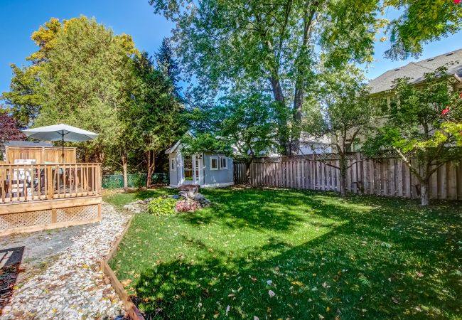 House in Niagara-on-the-Lake - Blue Pearl, Your Tranquil Oasis House in Niagara-on-the-Lake - Blue Pearl, Your Tranquil Oasis