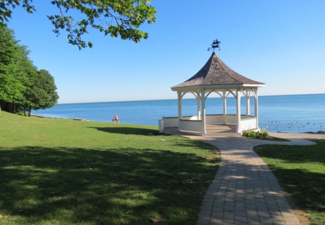 House in Niagara-on-the-Lake - Nelles Cottage on the Park, Backs onto Park House in Niagara-on-the-Lake - Nelles Cottage on the Park, Backs onto Park