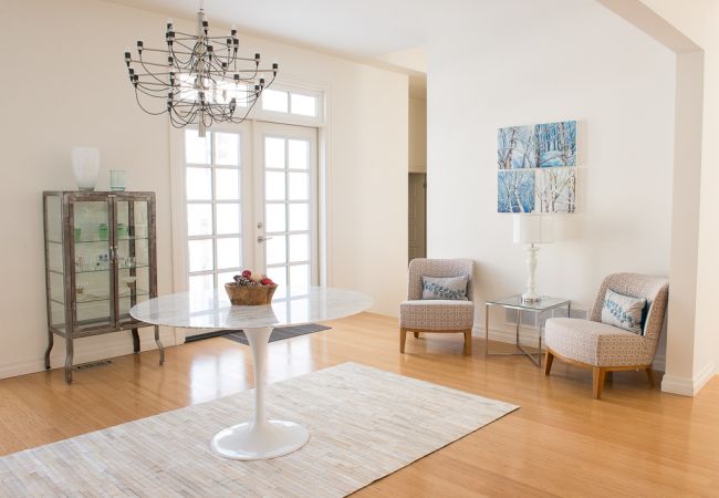 House in Niagara-on-the-Lake - Peaks On Gate, Open Concept Living! House in Niagara-on-the-Lake - Peaks On Gate, Open Concept Living!