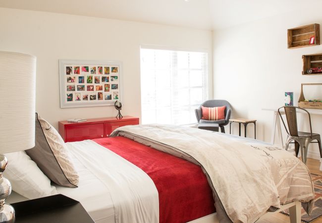 House in Niagara-on-the-Lake - Peaks On Gate, Open Concept Living! House in Niagara-on-the-Lake - Peaks On Gate, Open Concept Living!