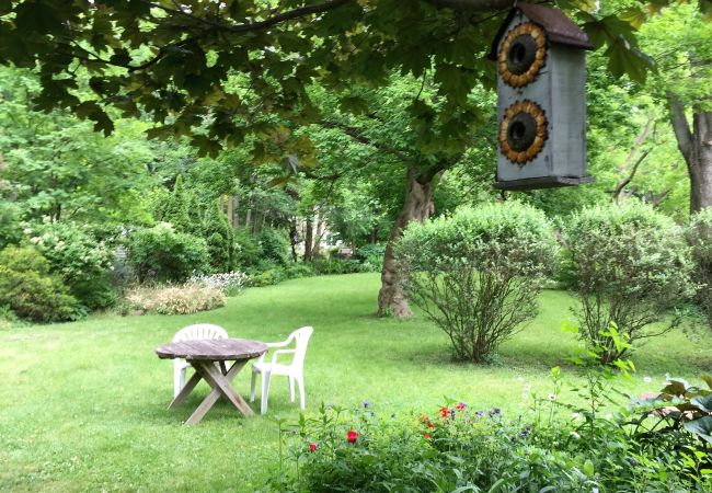 House in Niagara-on-the-Lake - General's Retreat Cozy Cottage House in Niagara-on-the-Lake - General's Retreat Cozy Cottage