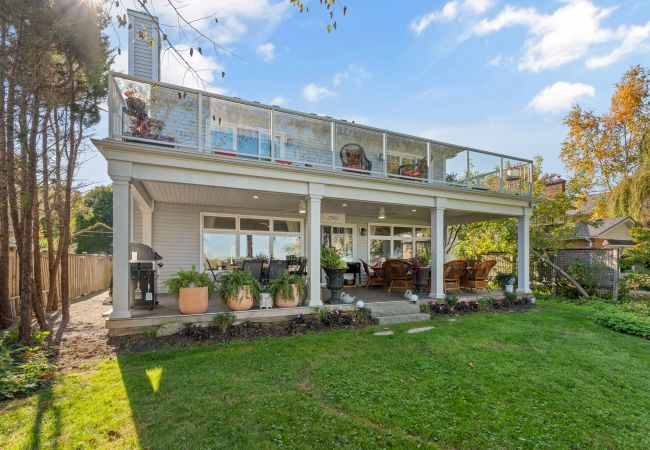 House in Niagara-on-the-Lake - NEW! Niagara Riverview, Backs onto River House in Niagara-on-the-Lake - NEW! Niagara Riverview, Backs onto River